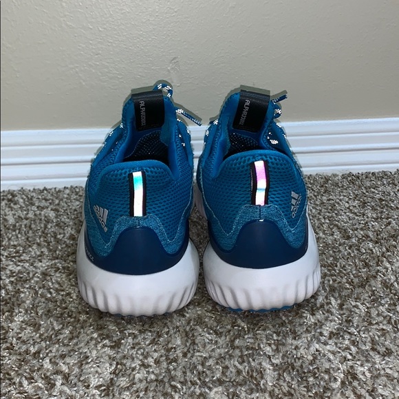 Adidas Alphabounce - Picture 5 of 8